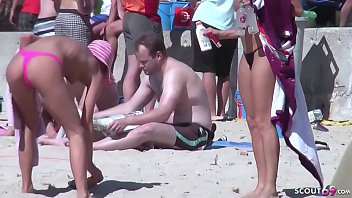 German Lesbian Echte Lesben Am Strand Vom Ballerman 6 Erwischt Und Gefilmt